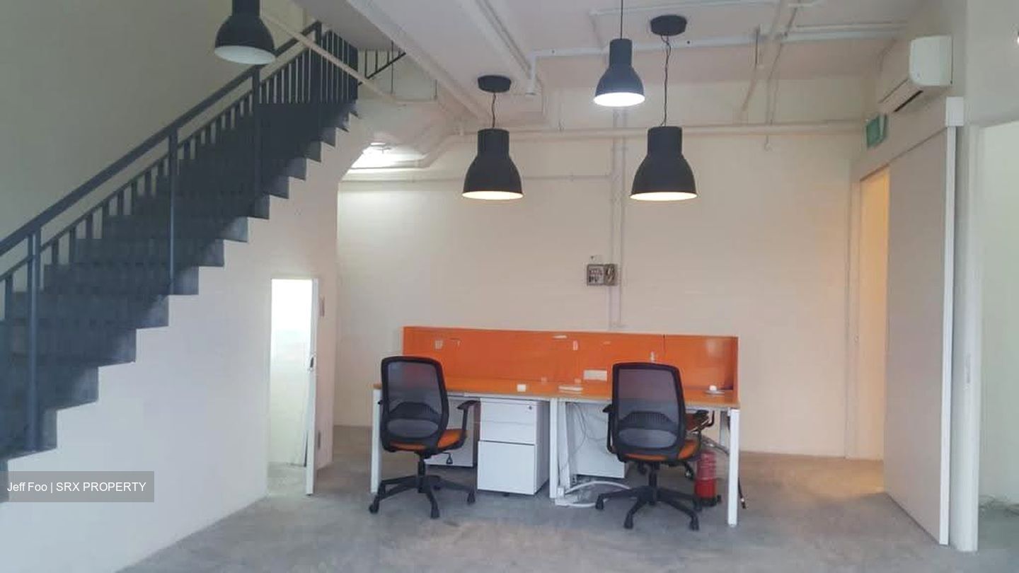Novelty Bizcentre (D13), Factory #637665801